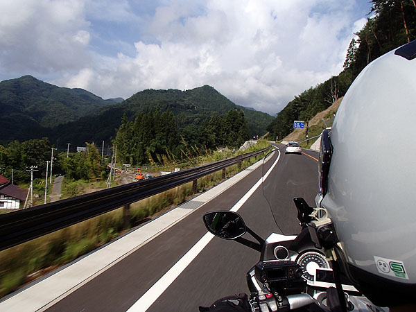 バイパスの様な快適な道